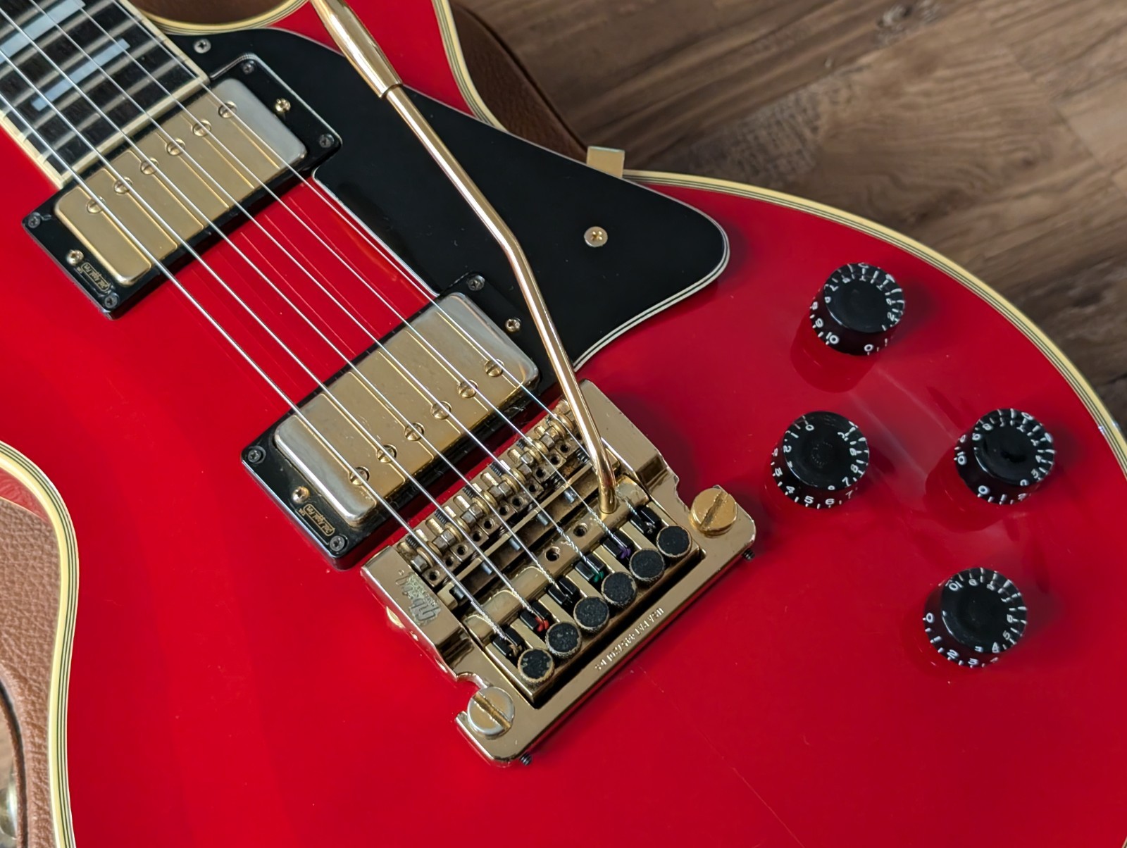 1985 Gibson Les Paul Custom Electric Guitar Ferrari Red Tim Shaw 100% Original