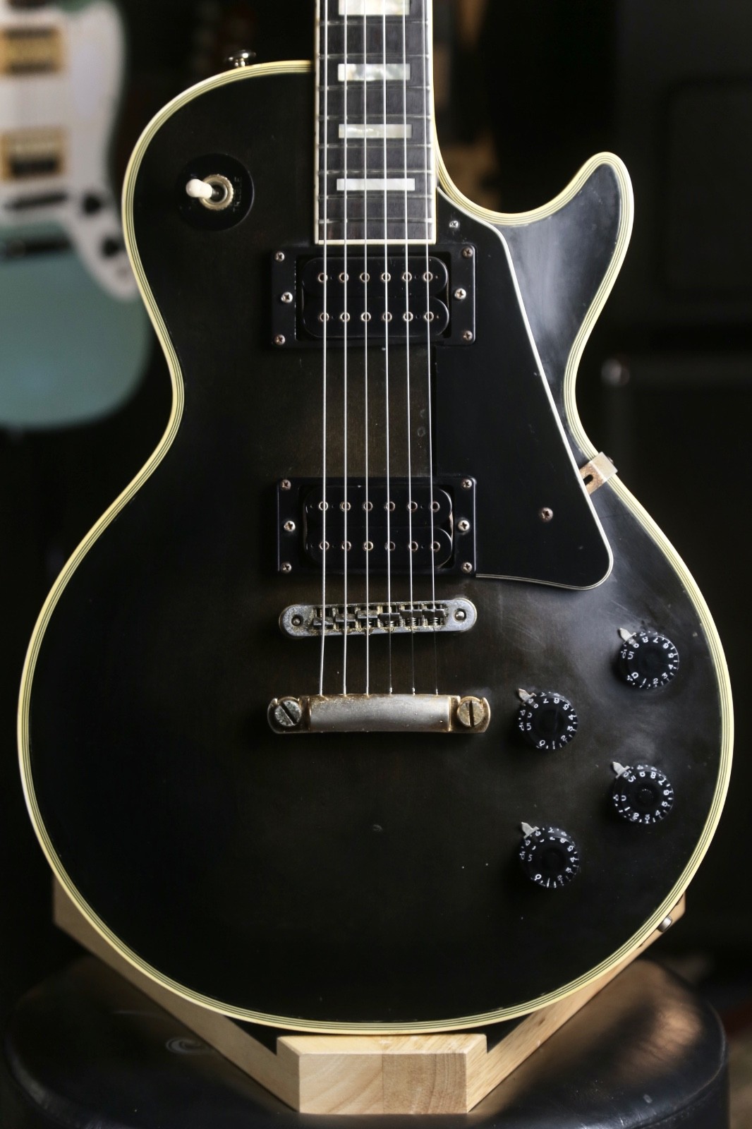 Rare 1970s Aria Pro II Les Paul Custom, Made in Japan – Transparent Black