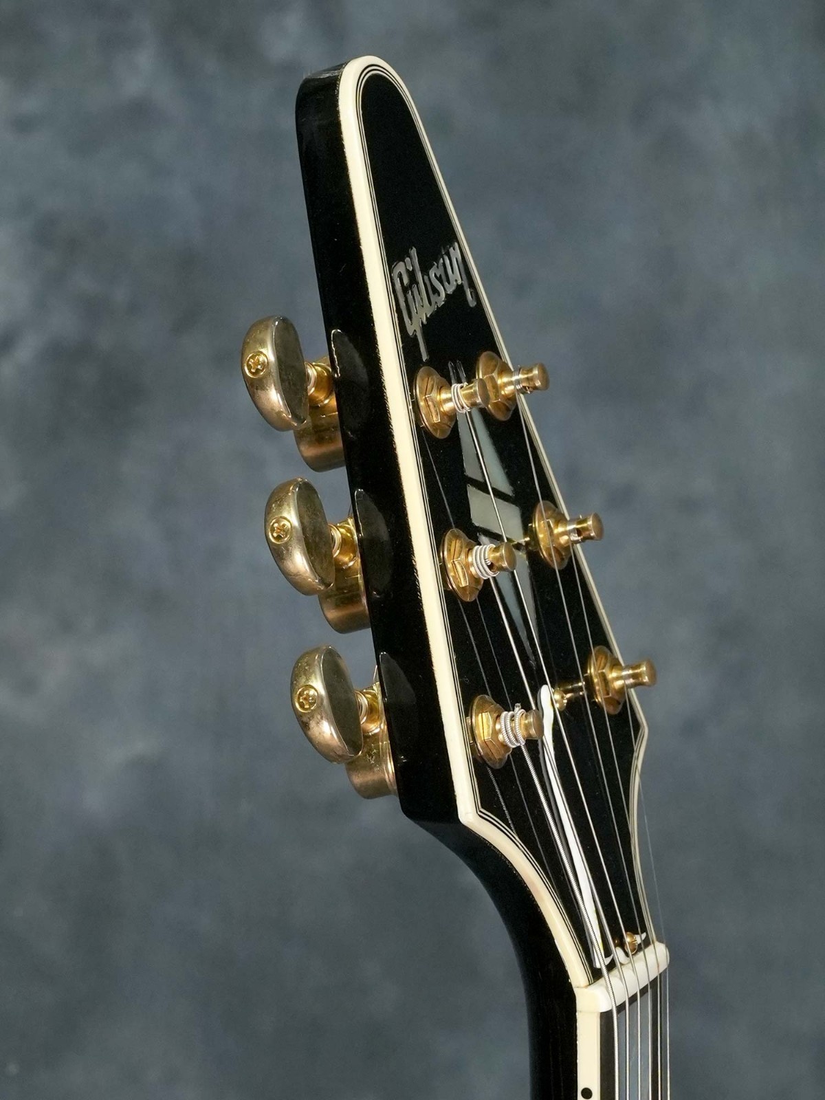 Gibson Custom Shop Flying V Custom Ebony w/Richlite Fingerboard 2015 E.Guitar