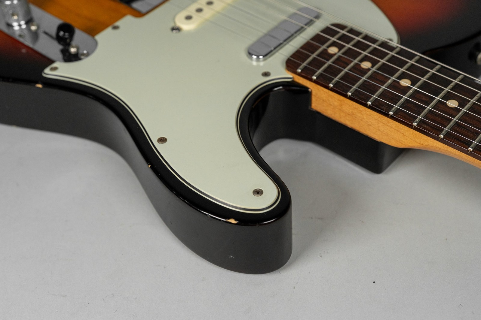 2008 Fender Custom Shop 60’s Telecaster Relic Sunburst w/HSC