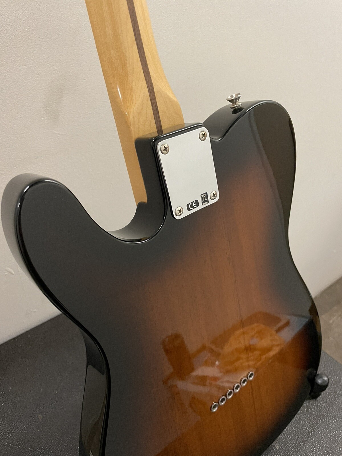 2007 Fender Mexico Telecaster Thinline 1969 Re-Issue 2 Tone Sunburst Guitar