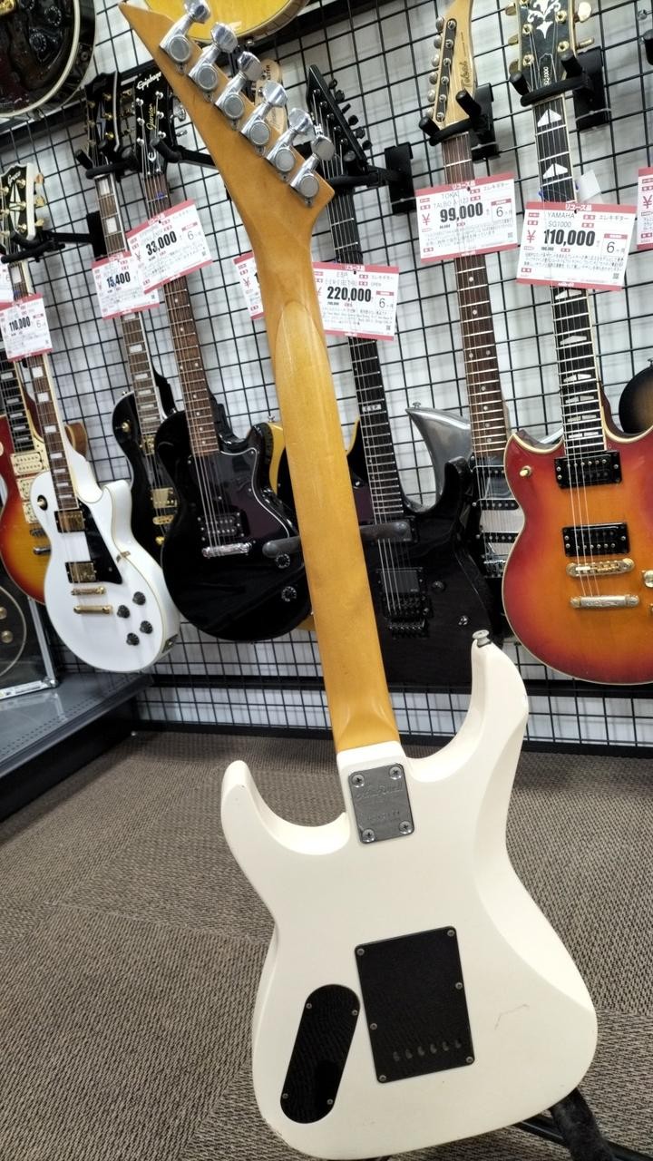 Aria Pro II Diamond Series White Electric Guitar W/Gig Bag Shipping From Japan