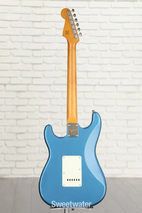 Squier Classic Vibe ’60s Stratocaster – Lake Placid Blue
