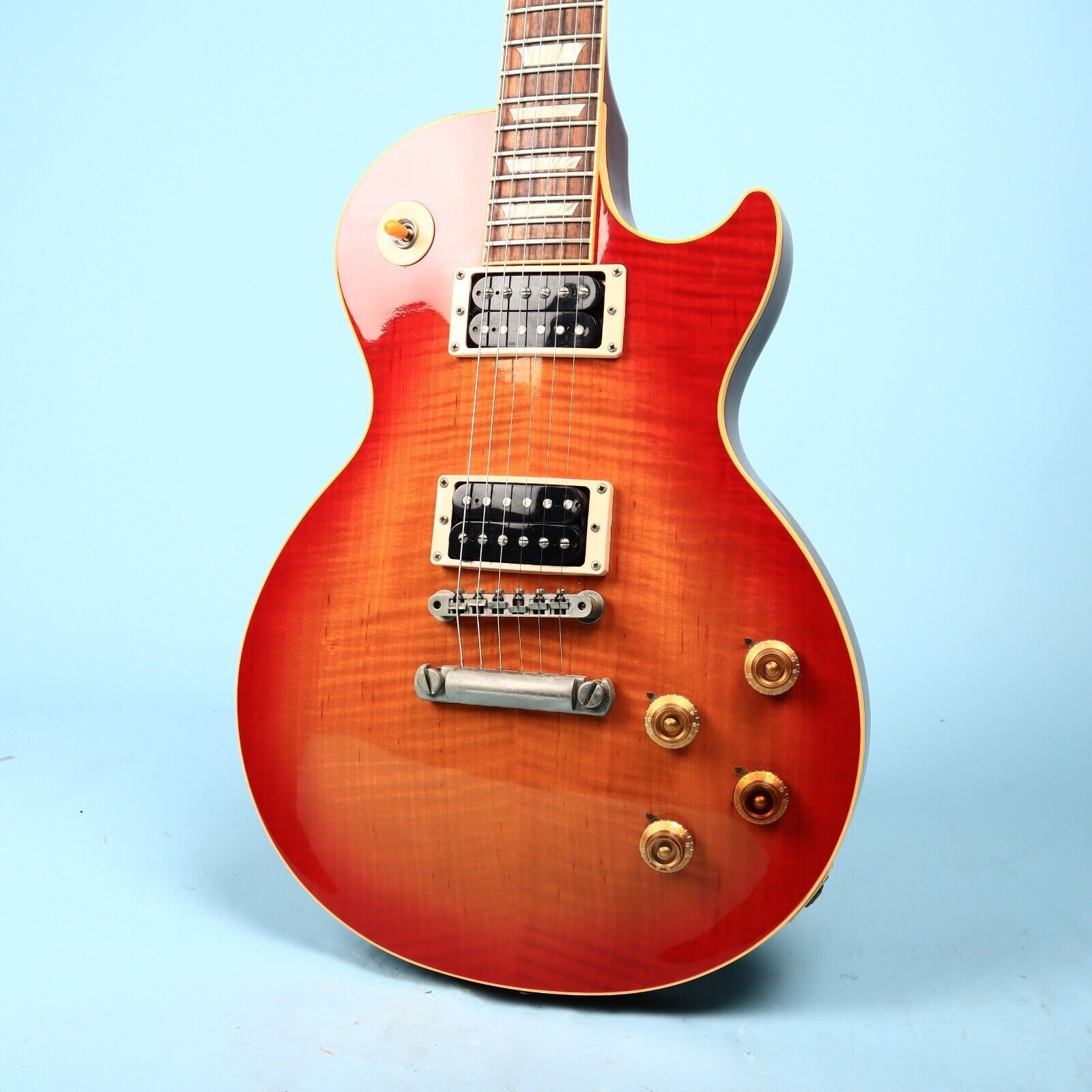 1995 Gibson Les Paul Classic Heritage Premium Sunburst Electric Guitar