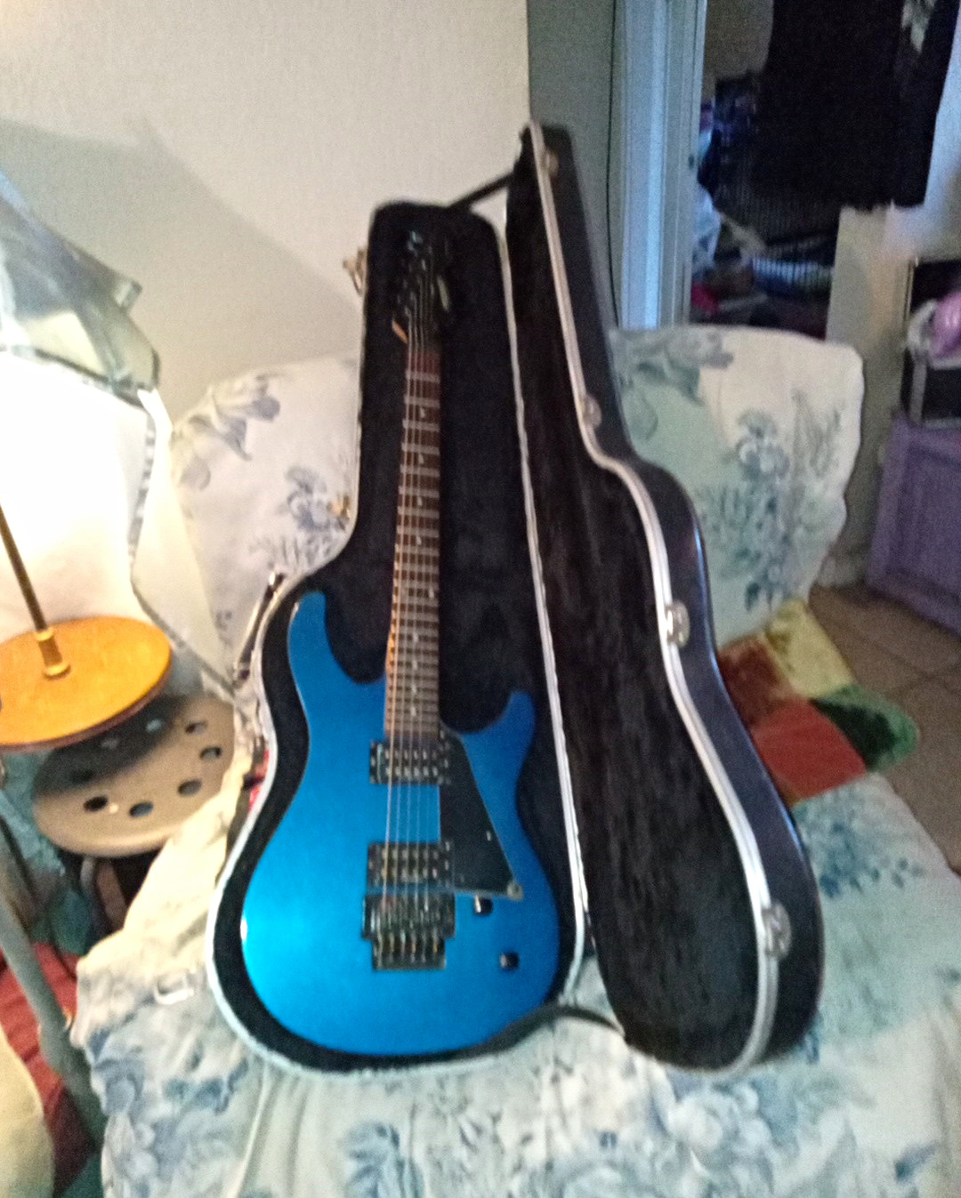Ibanez Gio GRX70QA Blue Solid Body 6-String Right-Handed Electric w/ Case