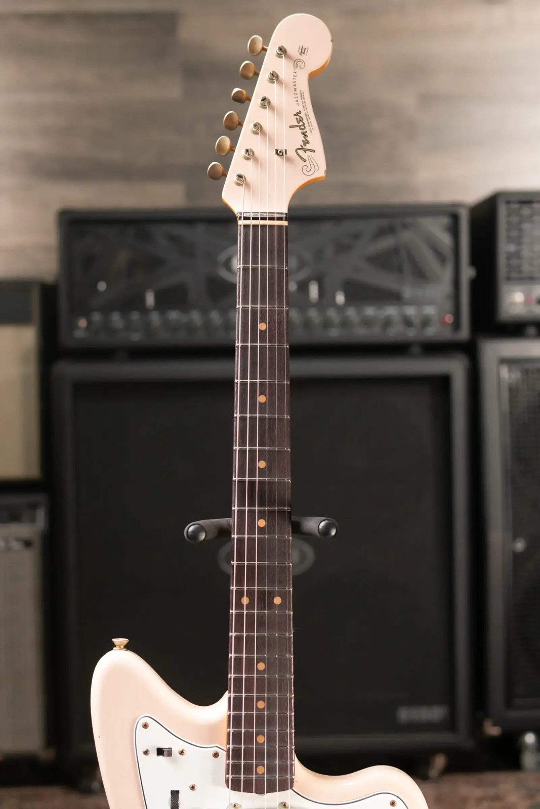 Fender Custom Shop 1963 Jazzmaster Relic Electric Guitar – Aged Shell Pink with