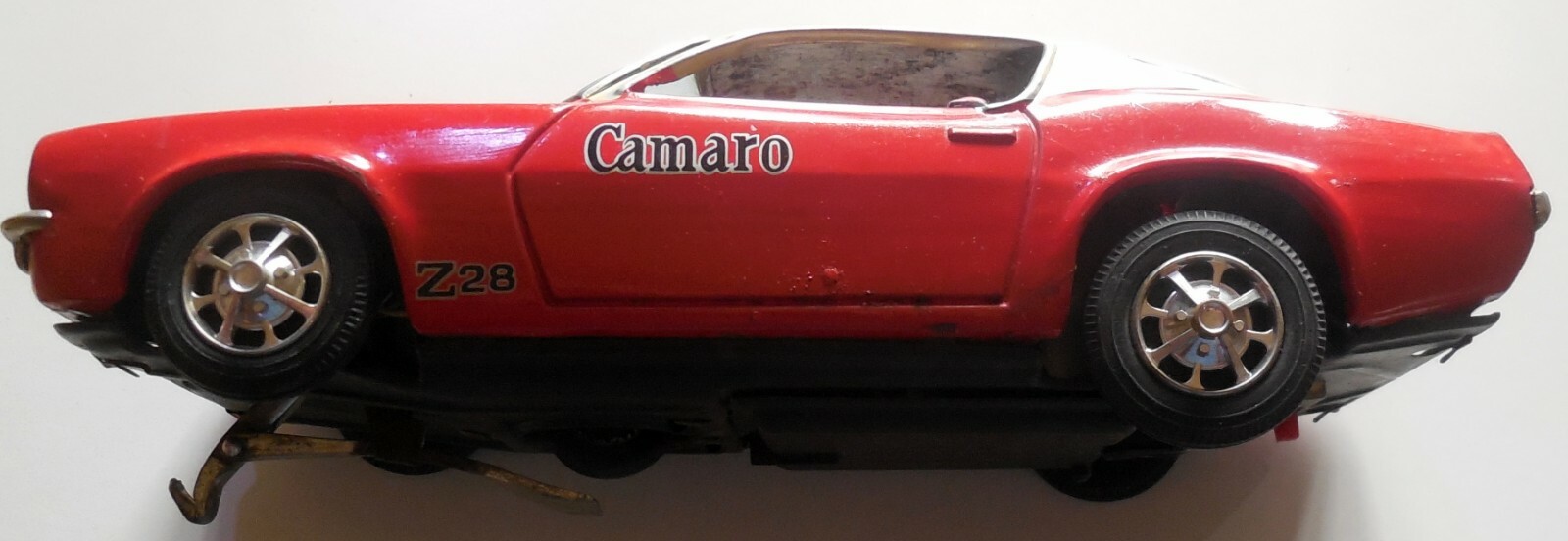 VINTAGE TIN TOY CAR CHEVROLET CAMARO Z28 TAIYO 1960s BOXED