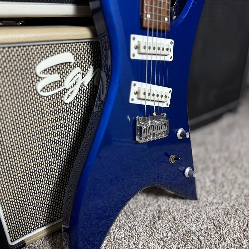 Hondo H-2 1980’s Guitar – Blue