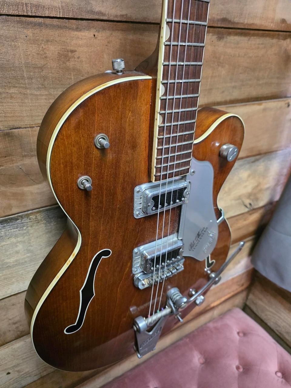 1965 Gretsch Chet Atkins Tennessean 6119 – Natural w/ Hard Case