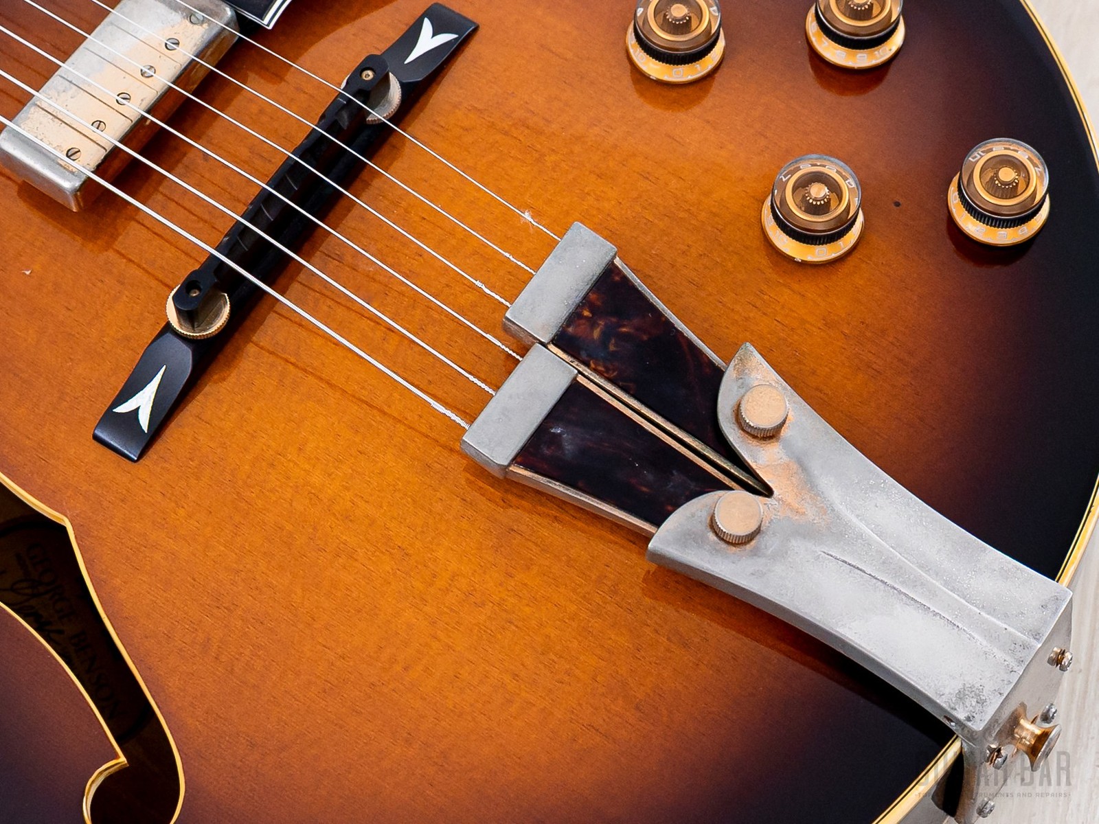 1978 Ibanez George Benson Signature GB10 Archtop Electric Guitar, Japan Fujigen
