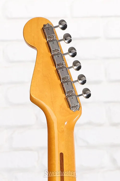 Fender Stories Collection Eric Johnson 1954 “Virginia” Stratocaster – 2-Tone