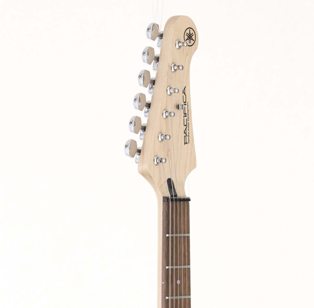 Yamaha Pacifica Pac012 Translation Ali Junk Safe delivery from Japan