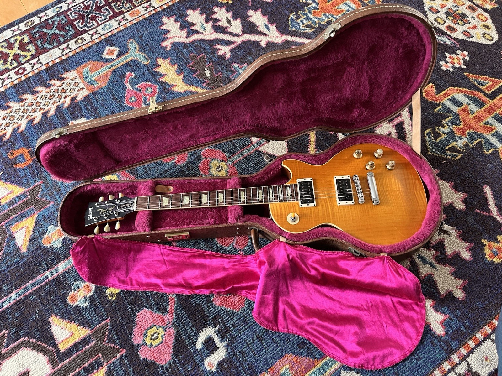 1994 Gibson Les Paul Classic Premium Plus Trans Amber w/ Hard Case