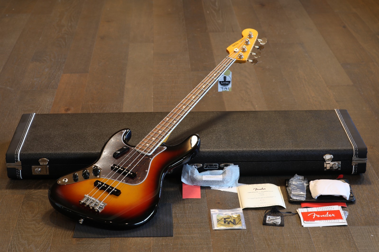 Lefty! 2022 Fender American Vintage II Precision Bass Sunburst + COA OHSC