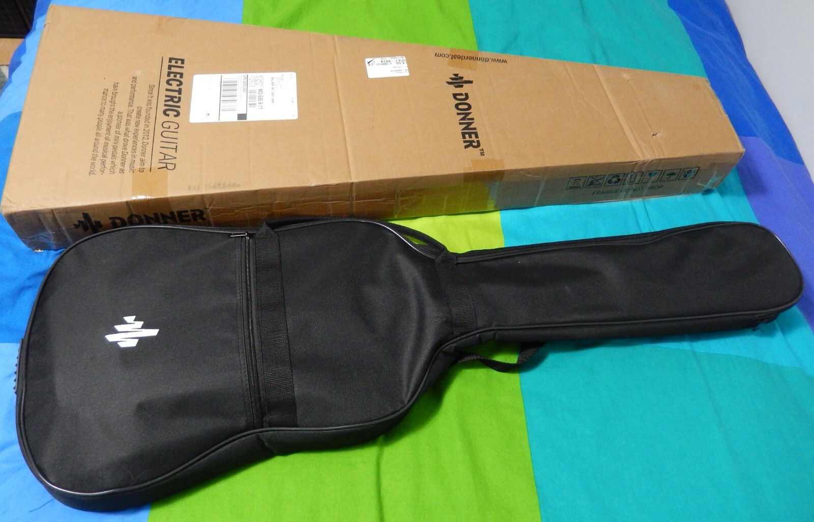 Donner Designer Series 39″ Solid Body Electric Guitar DST-200 Package