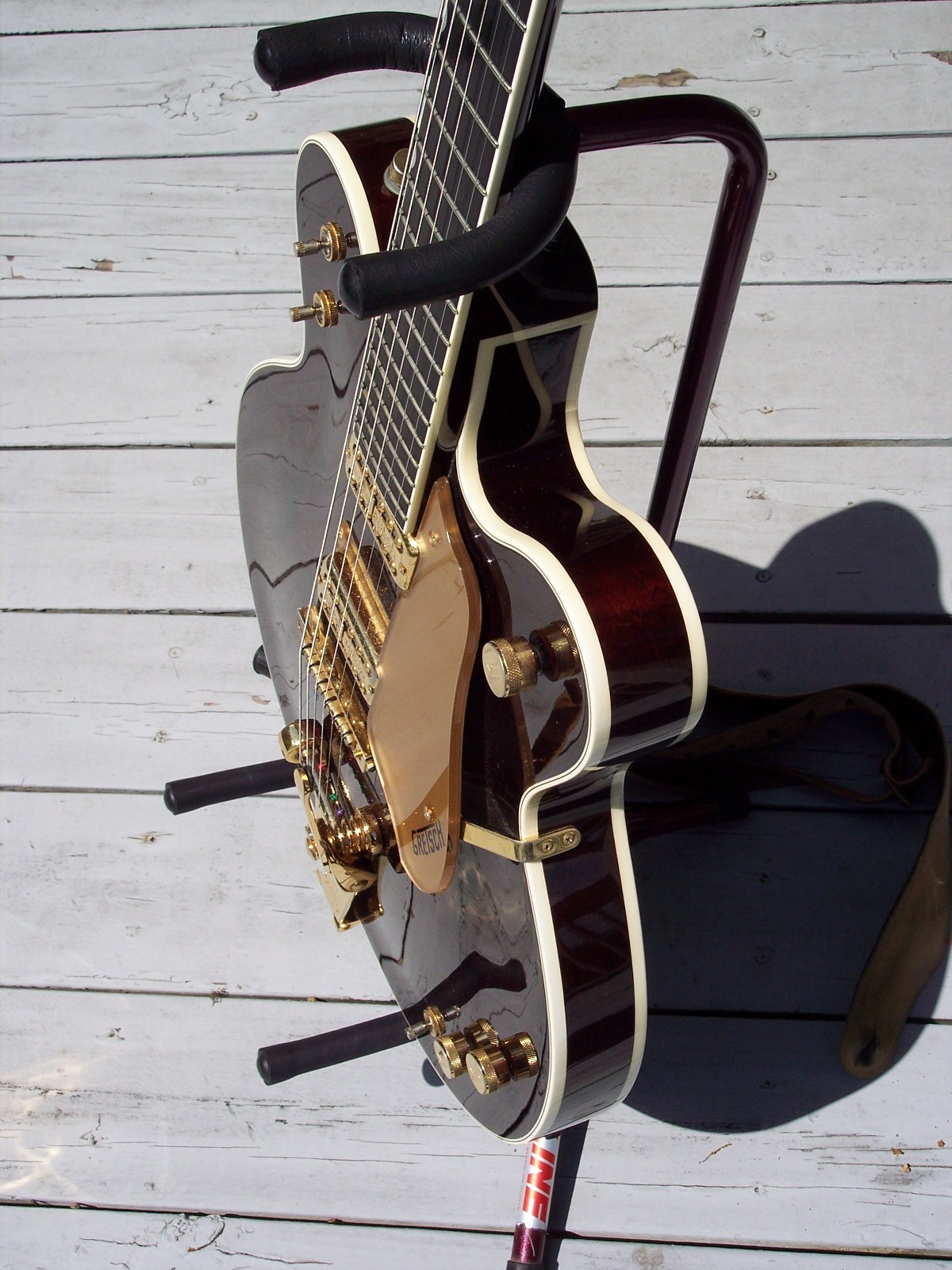 Gretsch G6122-1962 Country Classic 11 Double Cutaway Walnut stain, seldom used