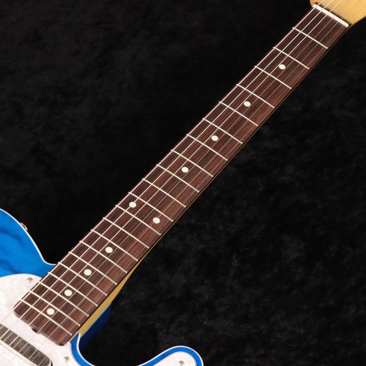 Fender /FSR MIJ Traditional 60s Custom Telecaster Quilted Maple/Ash Translucent