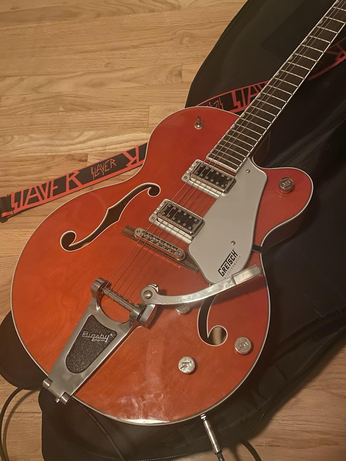 Gretsch G5420T Electromatic Hollowbody Guitar. Bright Orange Right Handed
