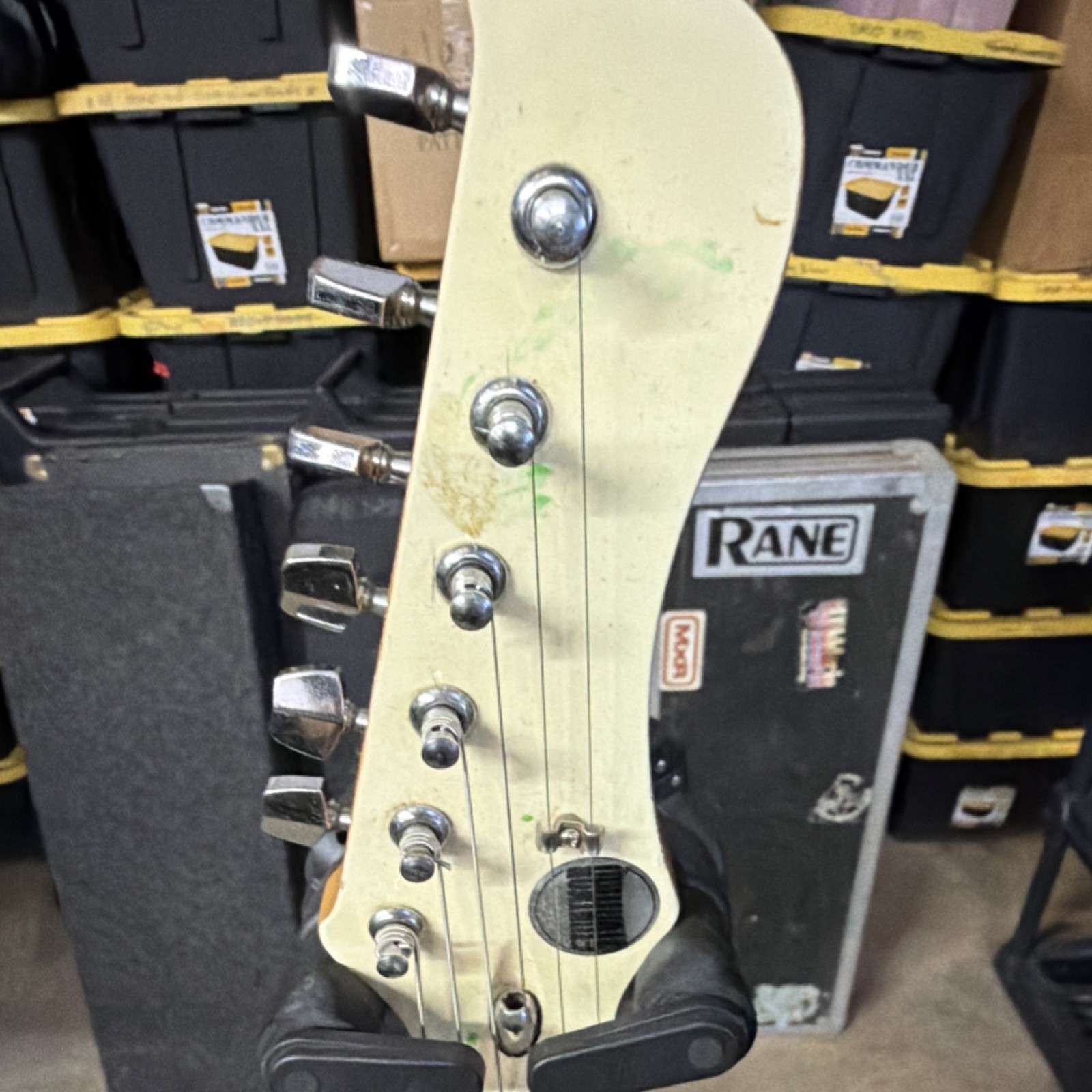3/4 Student Electric Guitar White Solid 6 String Right-Handed w/ Case