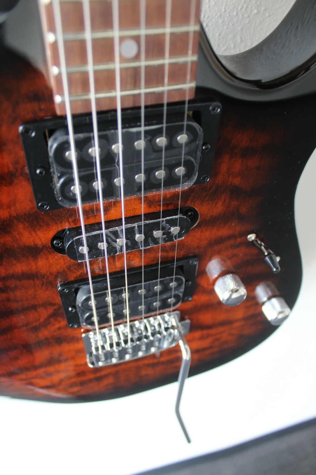 Brand New Ibanez Gio GRX70QA Electric Guitar – Sunburst