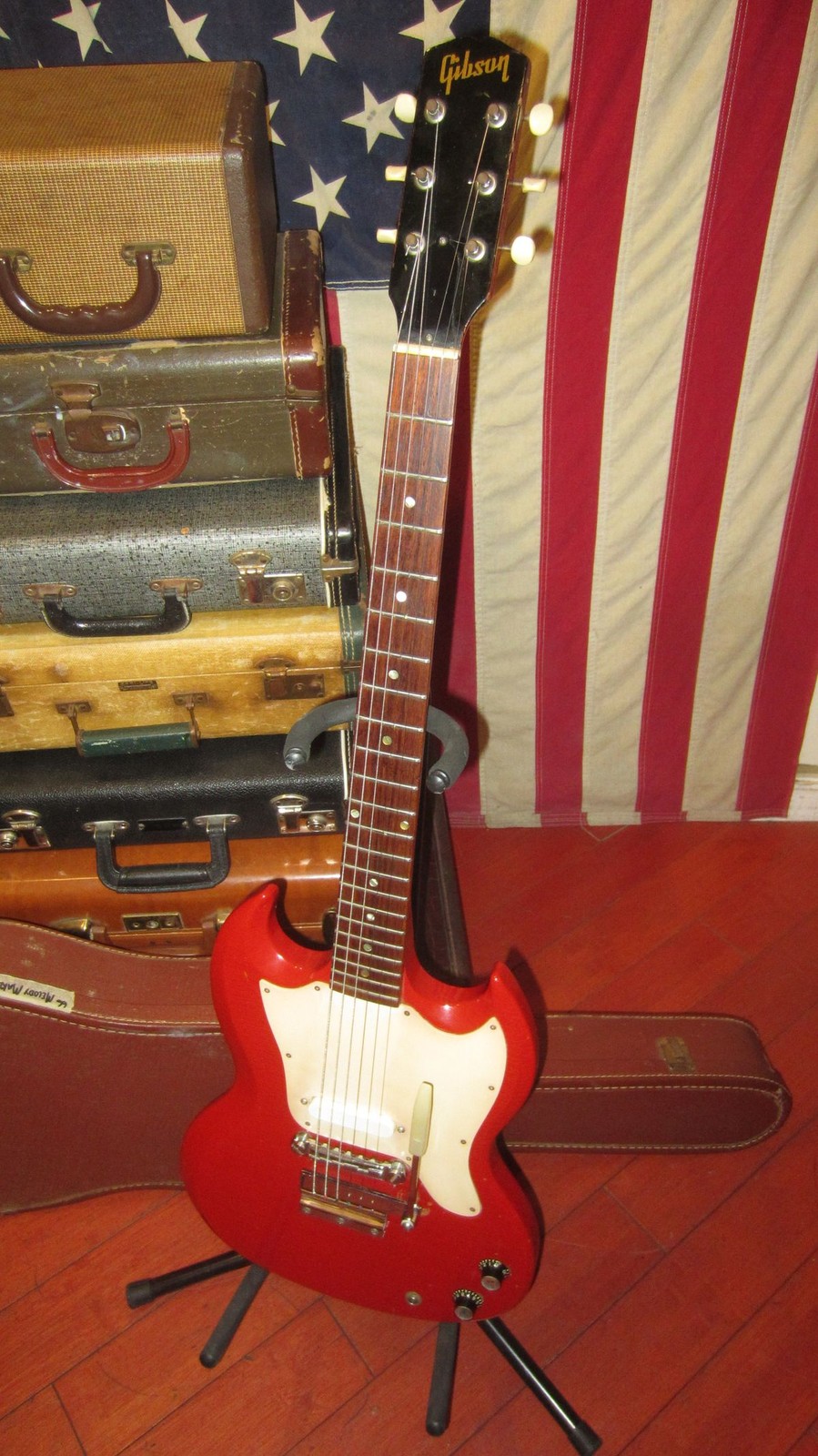 Vintage 1966 Gibson Melody Maker SG Electric Guitar Cardinal Red With Case