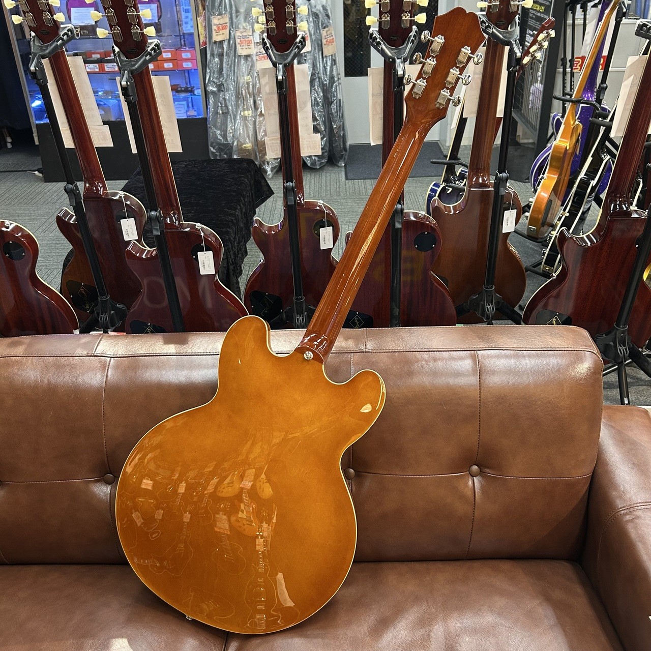Epiphone Riviera Royal Tan #26041510858 3.65kg