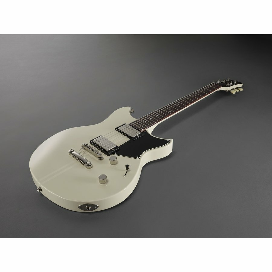 Yamaha RSE20 VW Revstar Element Series Vintage White Electric Guitar w/Soft Case