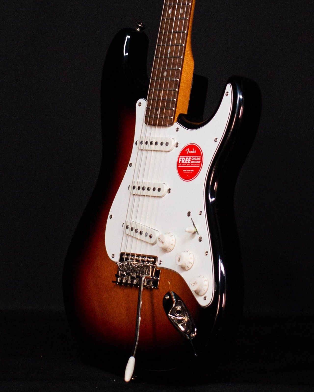 Squier Classic Vibe ’60s Stratocaster, Laurel FB, 3-Color Sunburst