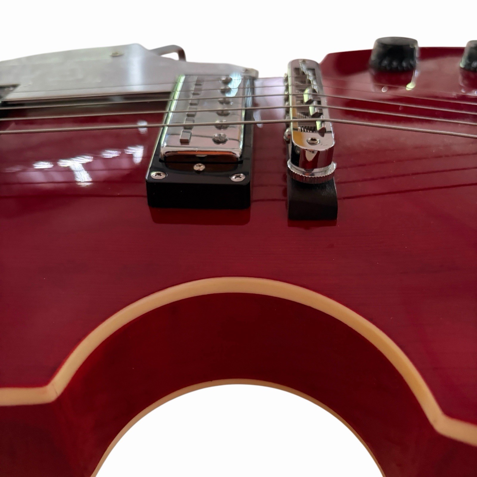 Hofner HI-BB Violin Electric Guitar Cherry Red Beatle Style 6 String EUC