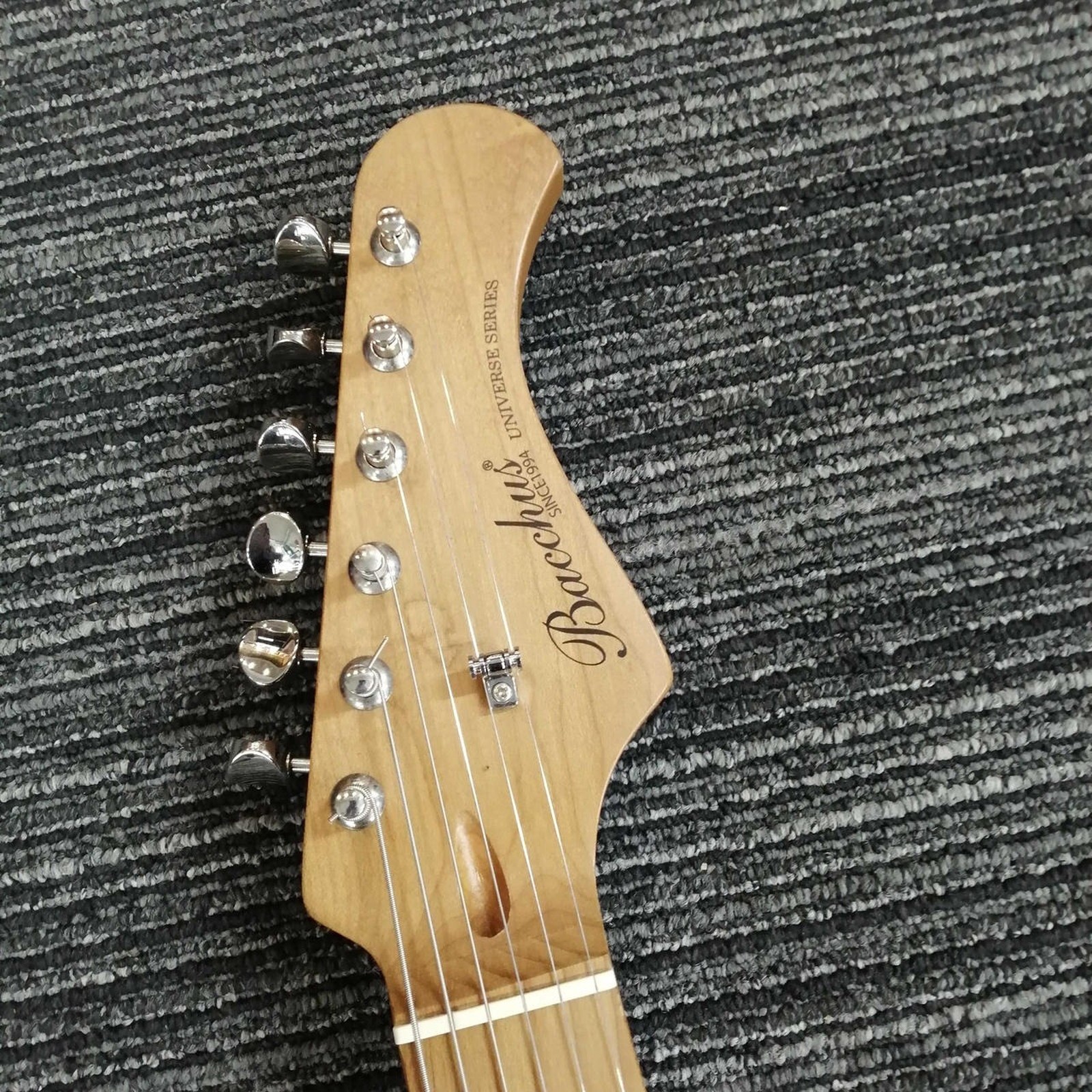 BACCHUS TACTIC24-FM/RSM Used 2021 Maple body Maple fingerboard w/Soft case