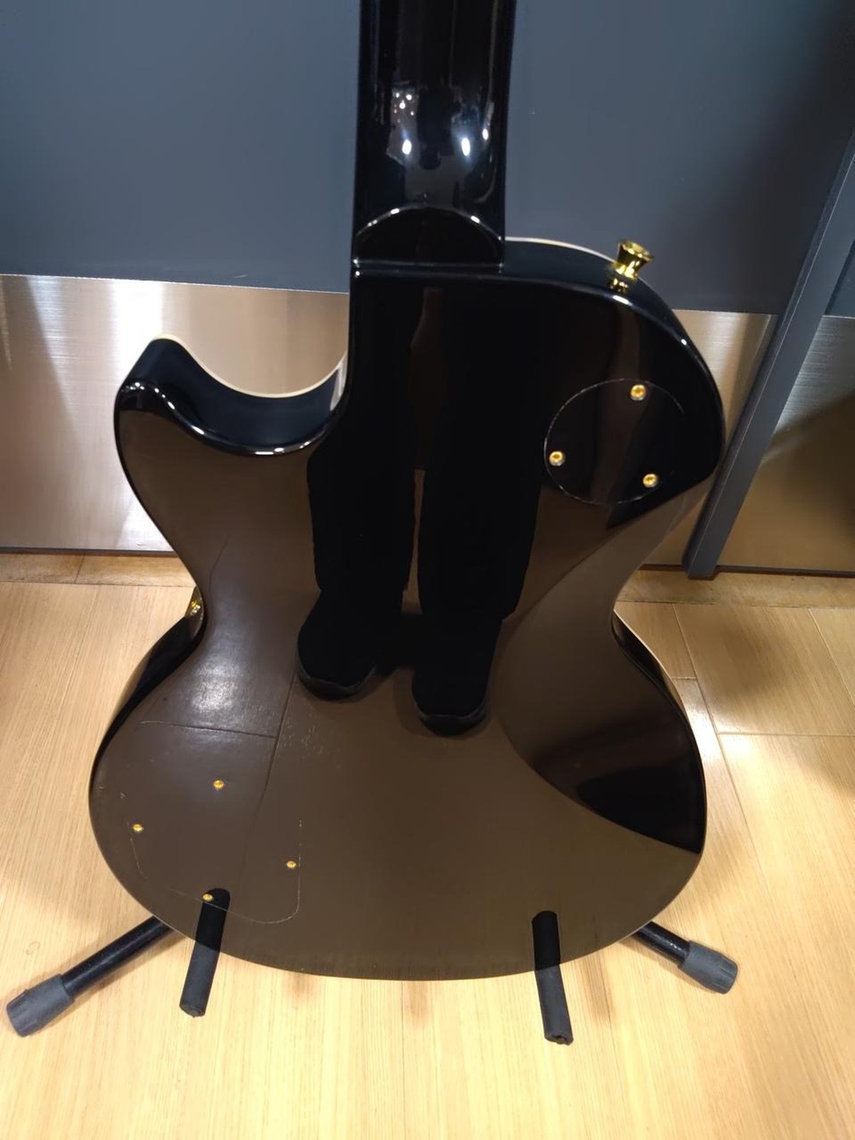 BUSKER’S BLC-500/BLK Used Maple body Engineering wood fingerboard w/Gig case