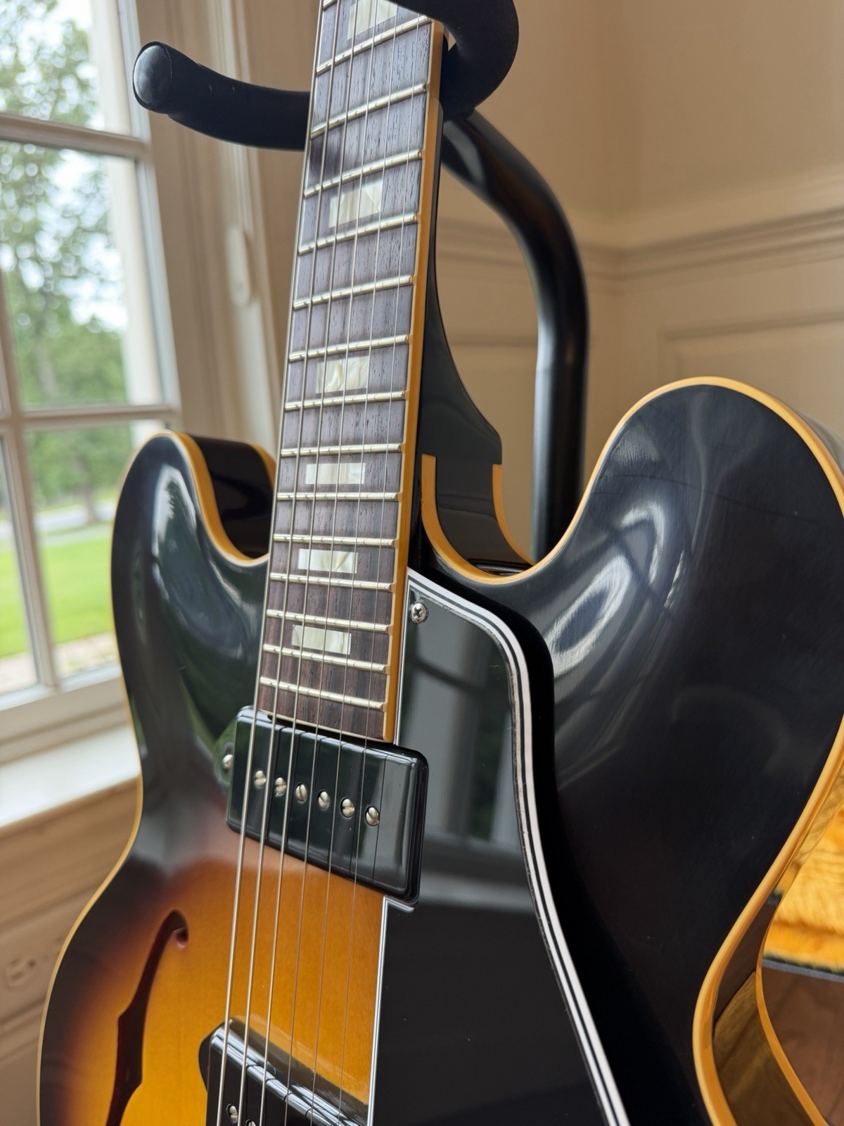 2026 Gibson Custom Shop ‘62 ES-330 VOS – Vintage Burst
