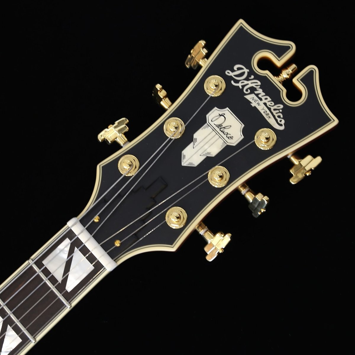 Semi-Hollow Electric Guitar D’Angelico Deluxe DC 2023 Satin Brown Burst Korea
