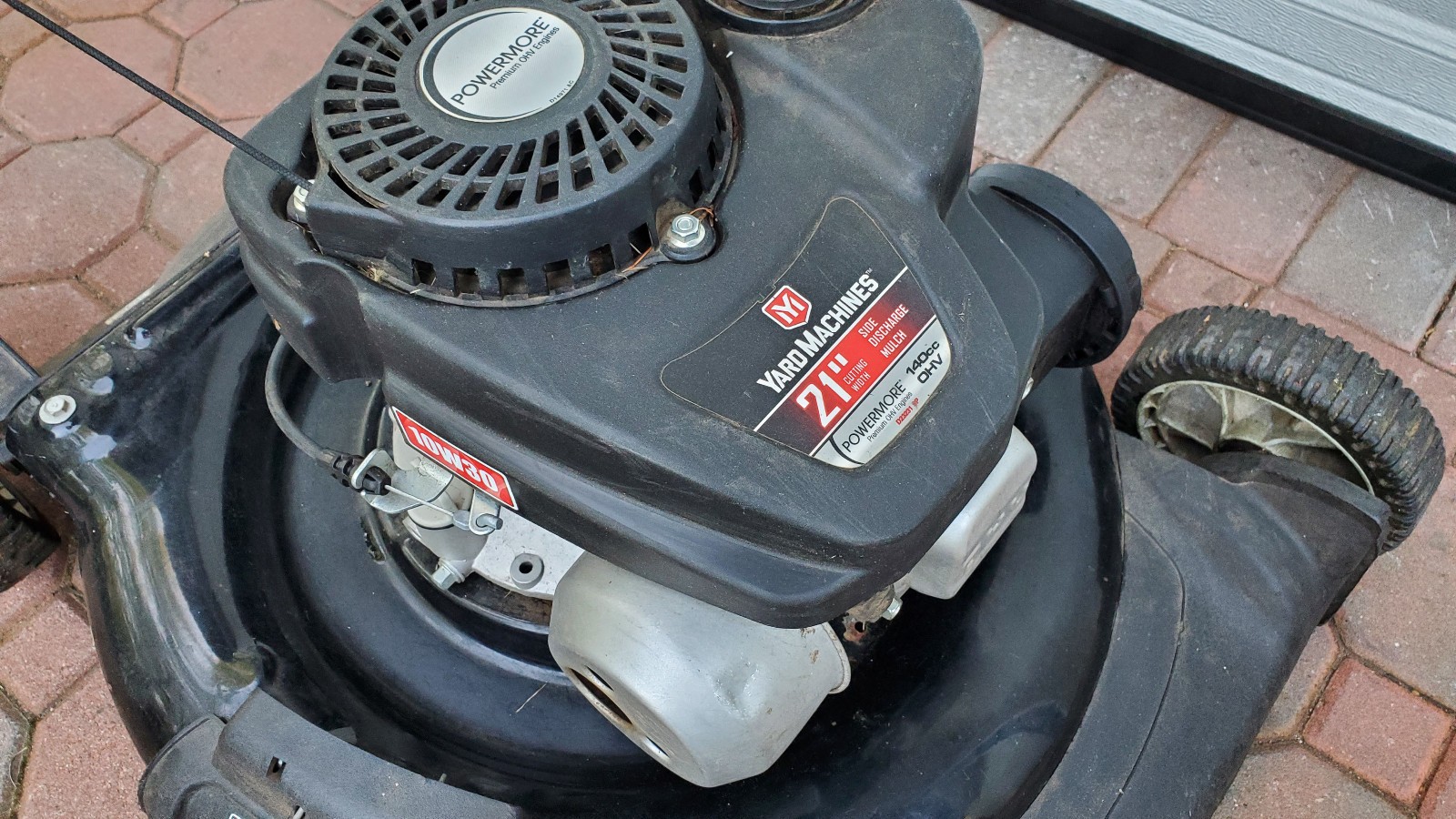 2018 year Yard Machines Briggs & Stratton Powermore 140cc lawn mower engine runs