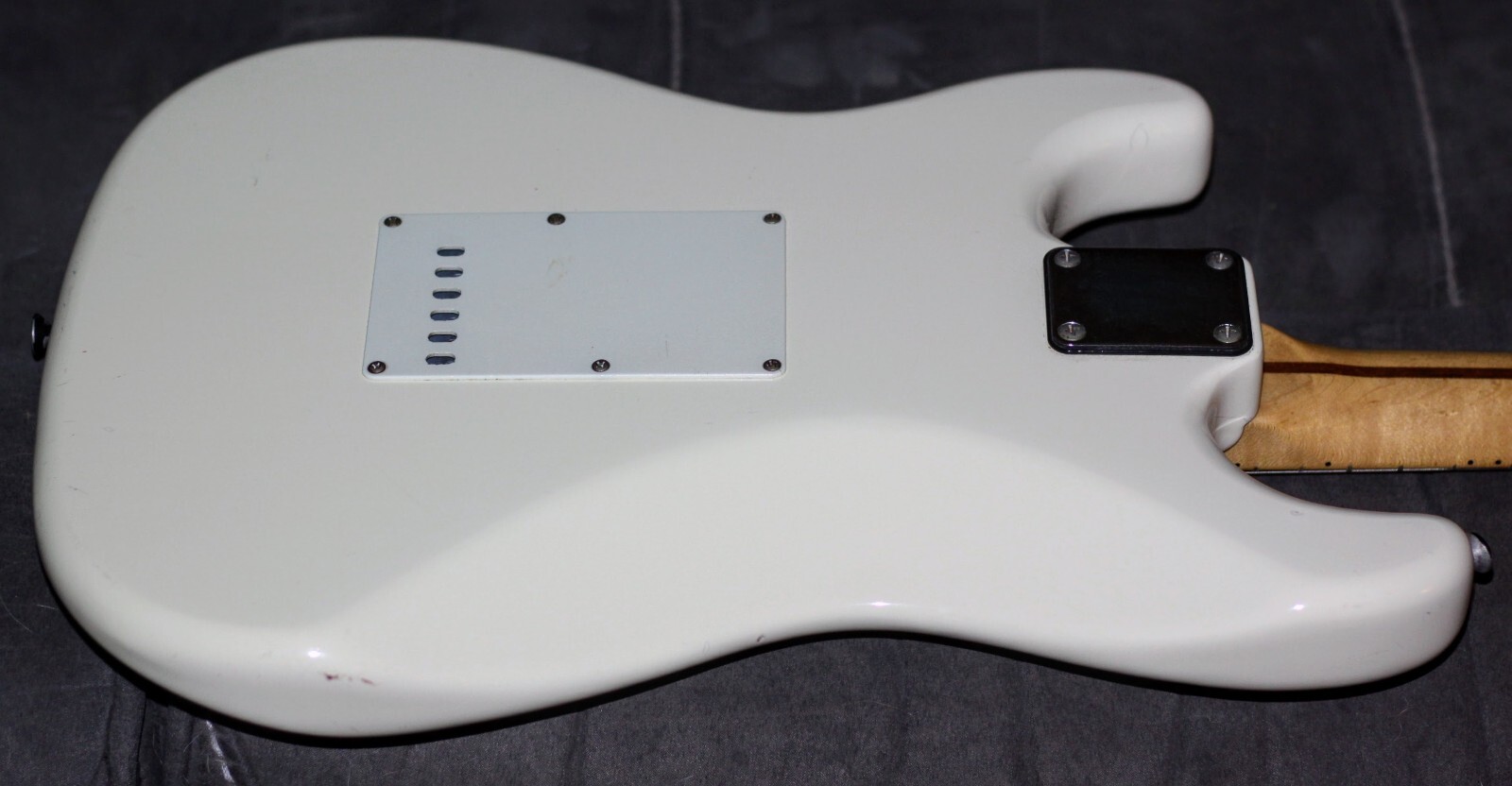 RArE 1985 E-Series Squier ST-357 50s Srtyle Stratocaster W/NonOHSC(NEW) Fuji-Gen