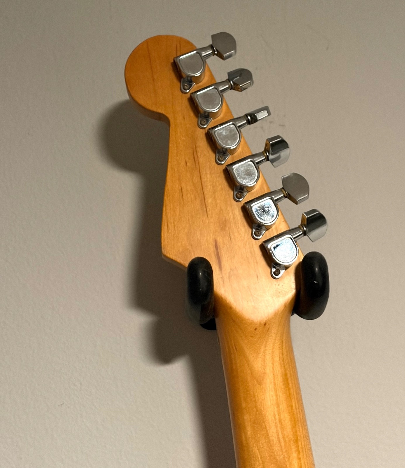 Rare 1989 Fender Squier Stratocaster USA (E9-Series) Aged Olympic White