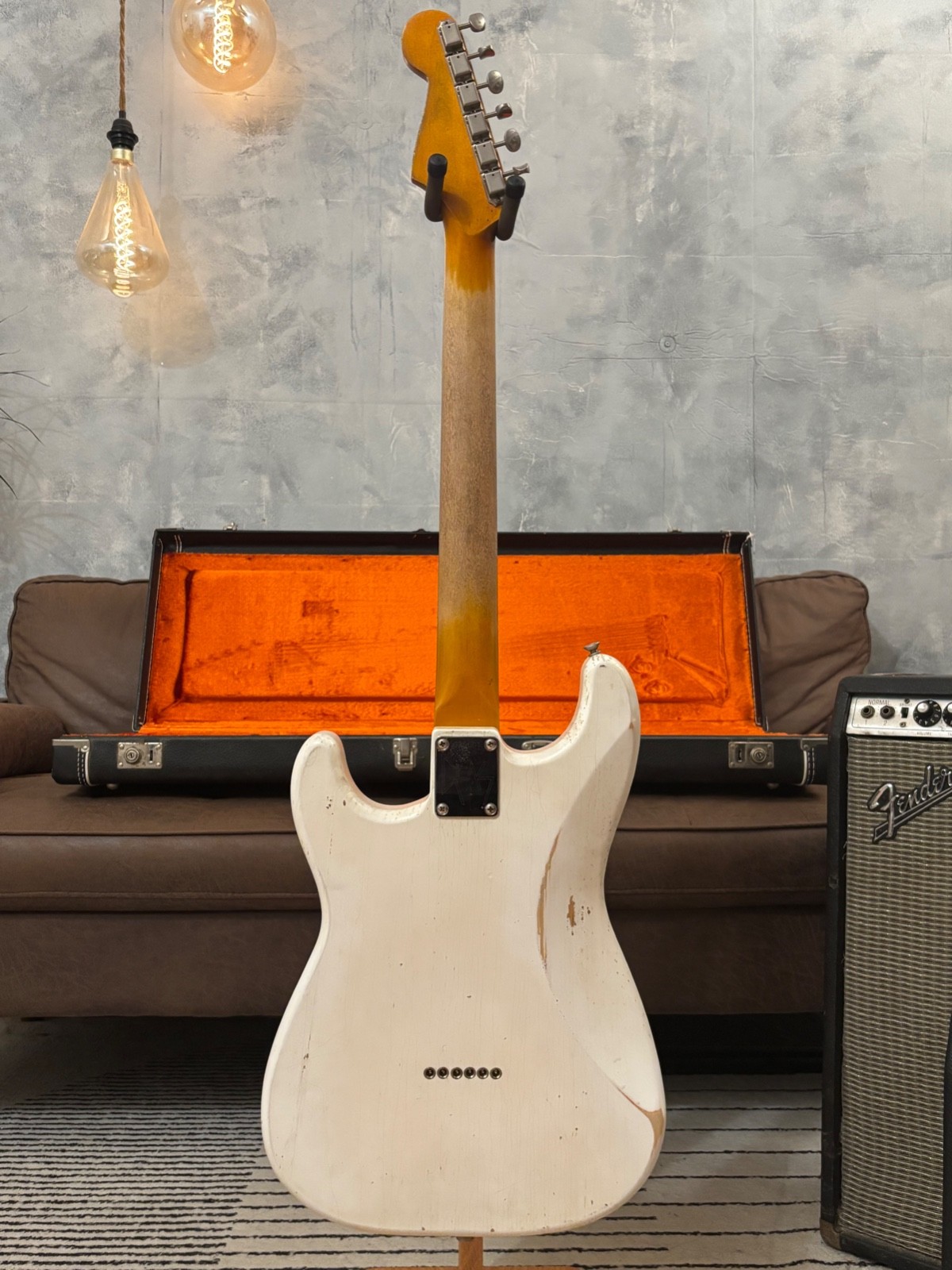 Fender Stratocaster GLAS Custom 1963 Vintage White Heavy Relic Hardtail Feather