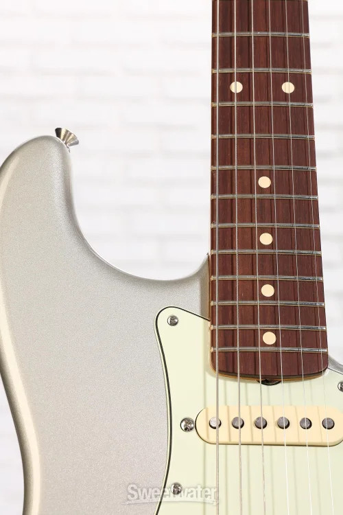 Fender Robert Cray Standard Stratocaster Electric Guitar – Inca Silver with