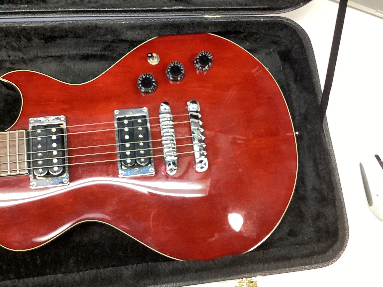 ALBANEZ ELECTRIC GUITAR Dark RED W CASE MUSIC CUSTOM BAND Sharp Bass Music Clean
