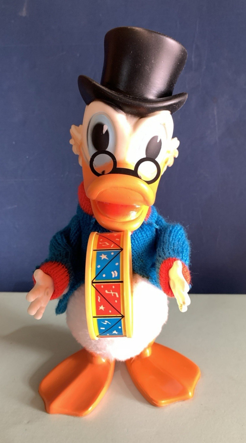 VINTAGE LARGE TOY rubber wind up MCDUCK UNCLE SCROOGE WALT DISNEY 1970s