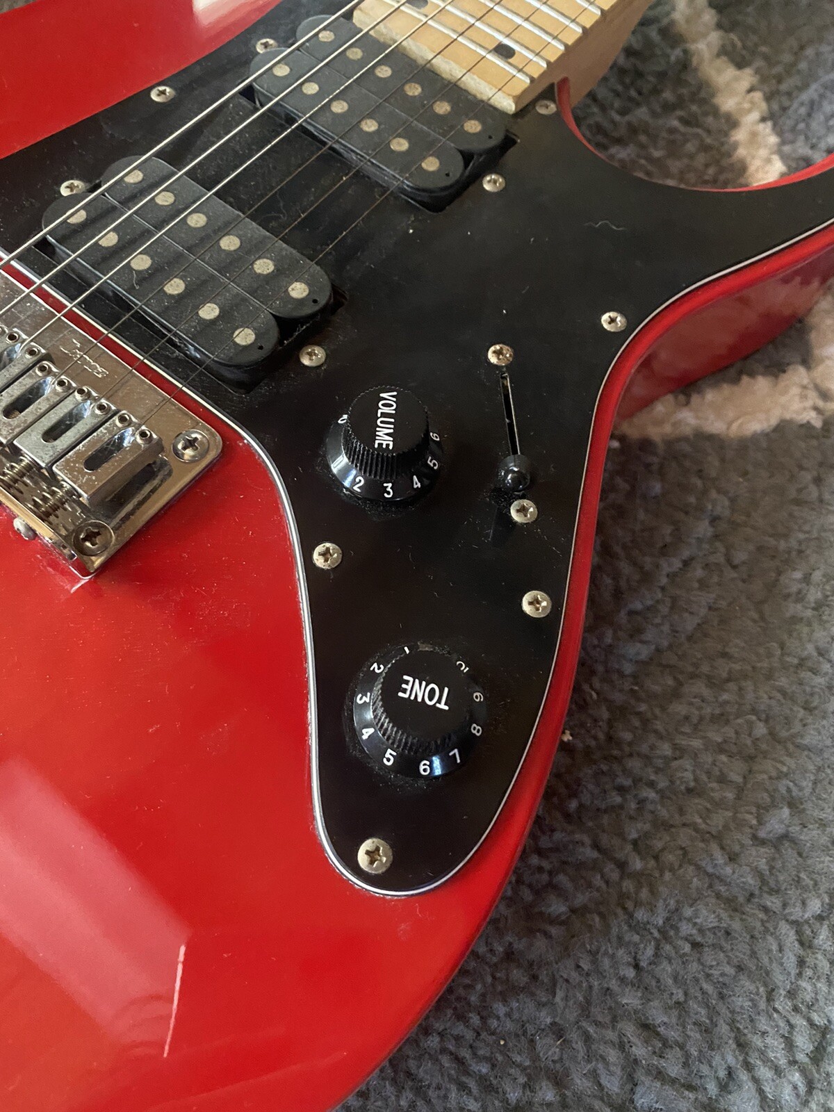 GIO RG miKro 6str Red Electric Guitar