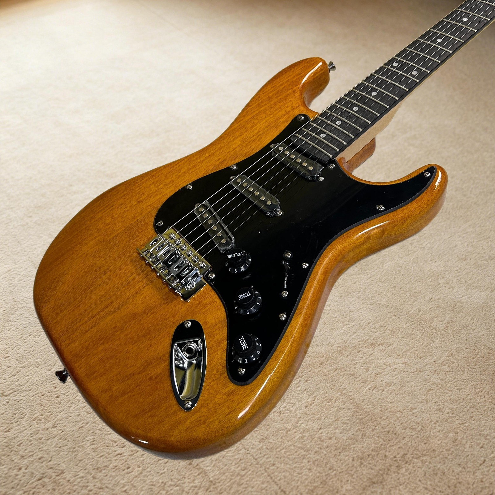 ST Electric Guitar Mahogany Body Transparent Yellow Color Black Pickguard