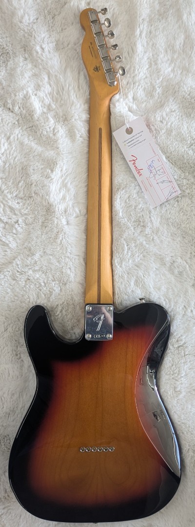 Fender Player II Telecaster HH Elec guitar, Maple Fingerboard, 3 Color Sunburst