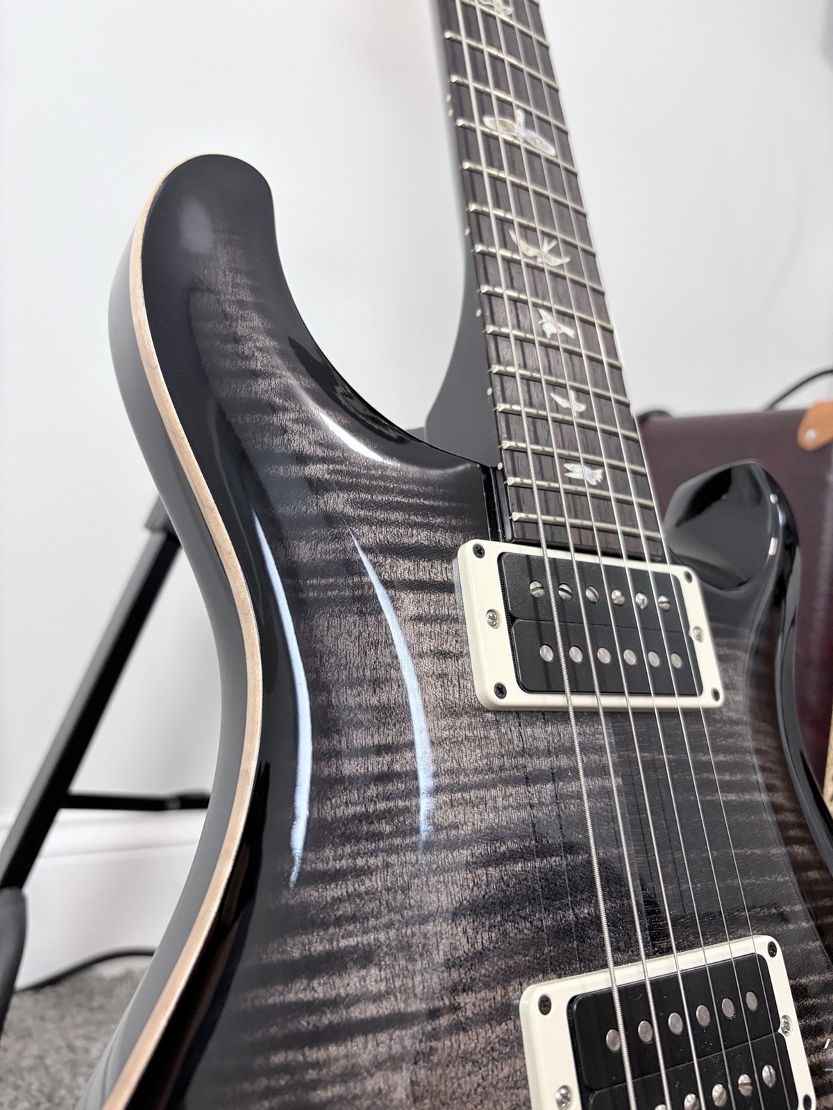 2021 PRS Custom 22 in charcoal burst w/ Hard Case