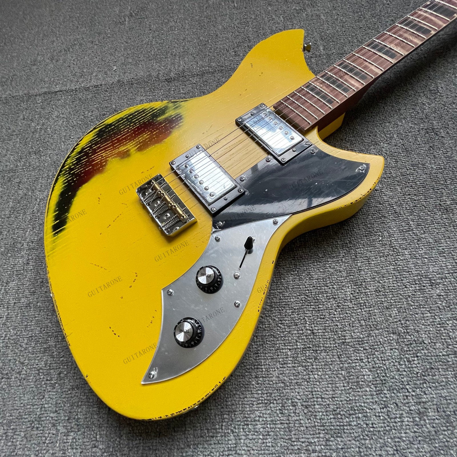 Handmade Solid Body Electric Guitar Satin Aged Finish Stainless Frets Alder Wood