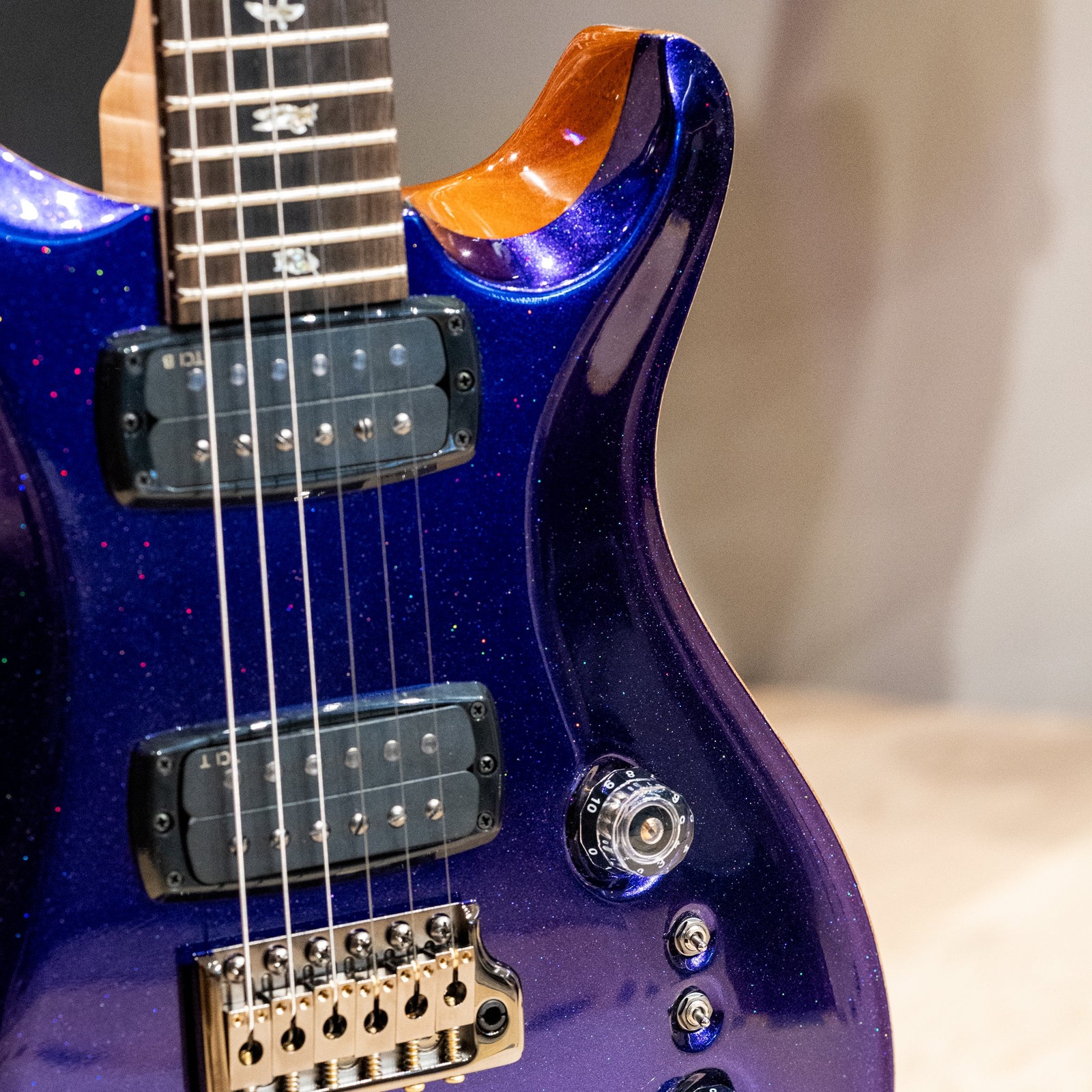 PRS Custom 24-08 – Nebula Sparkle w/ Natural Back
