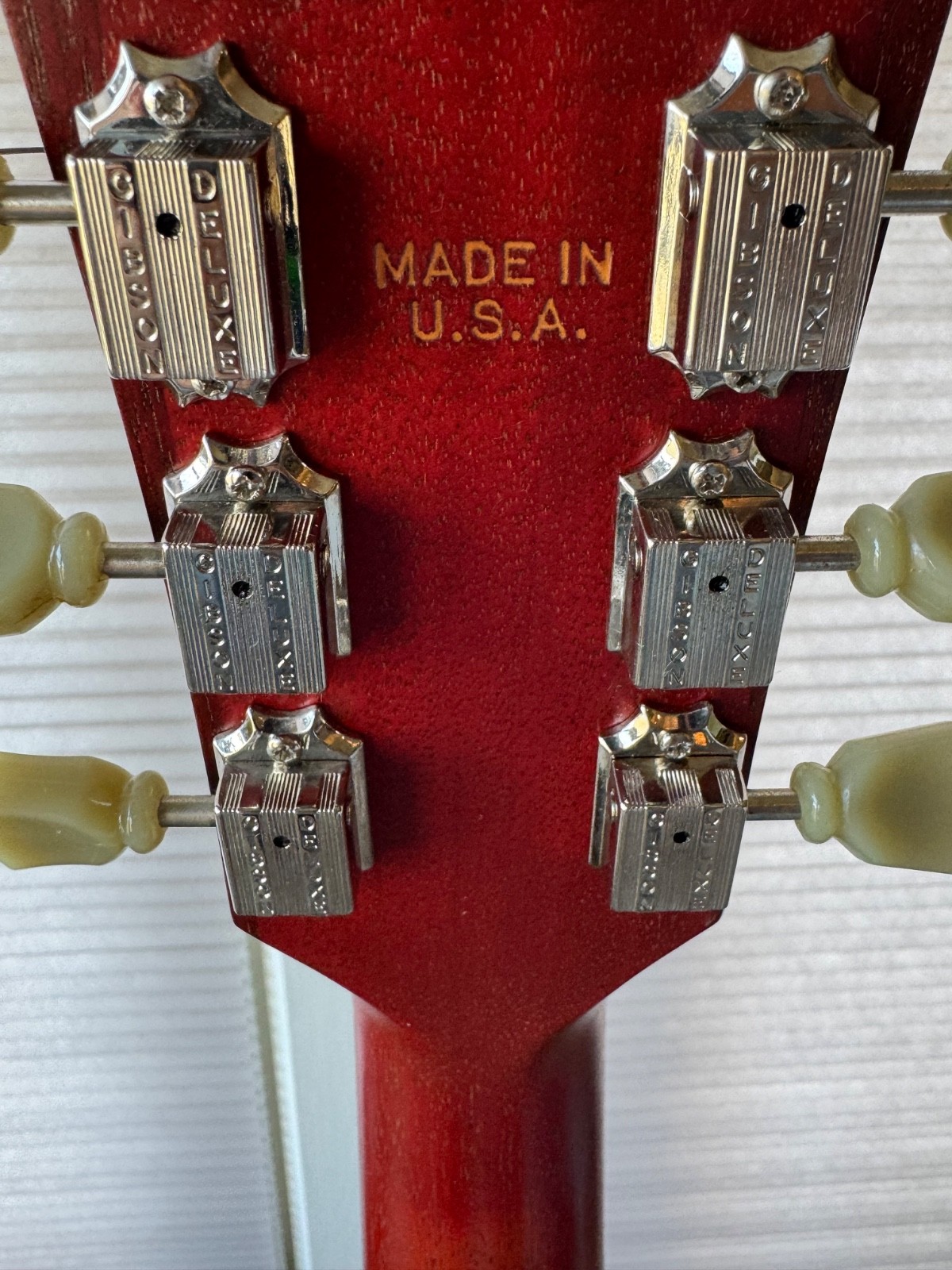 2003 Gibson Les Paul Special (Worn Cherry) used, in pristine shape