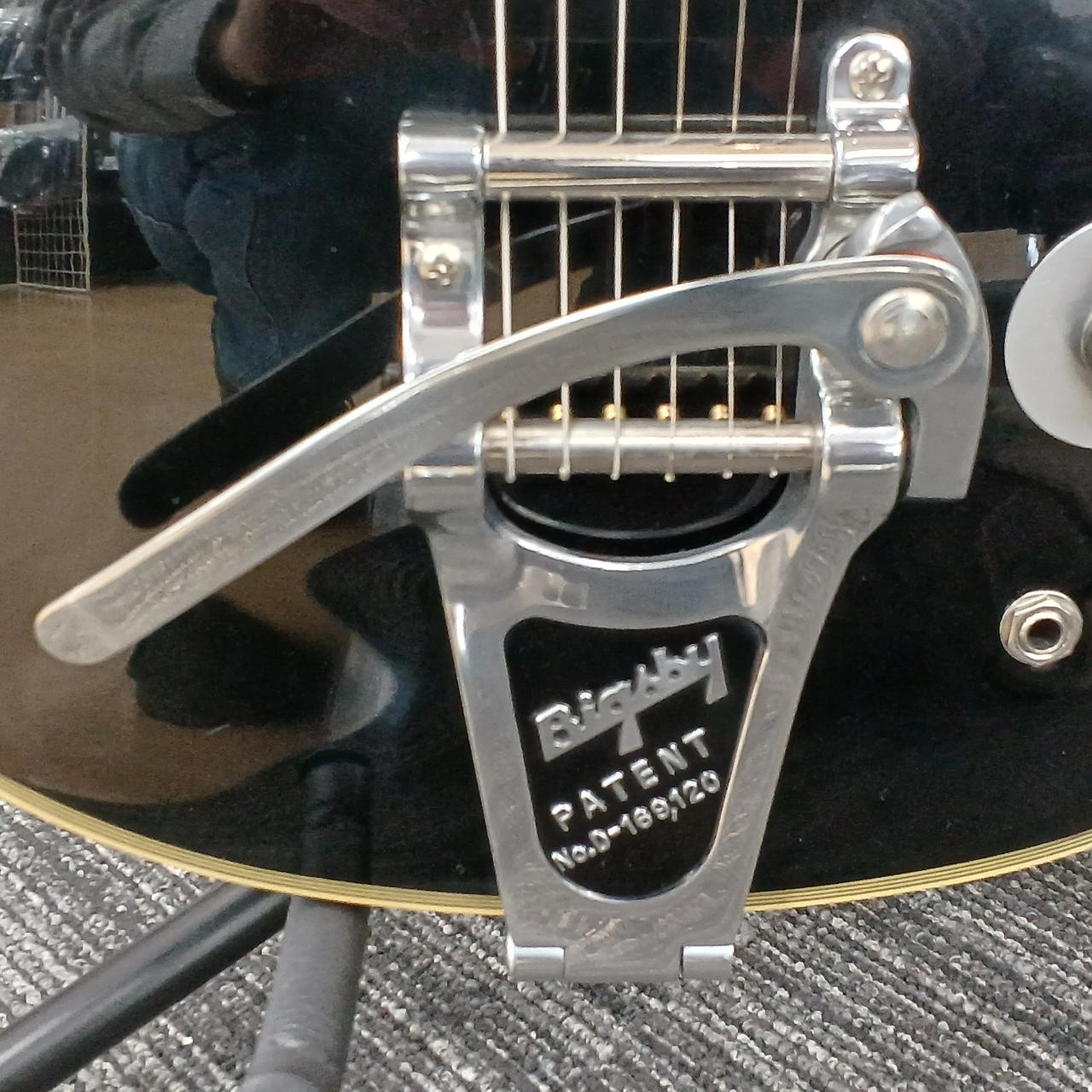 EPIPHONE SHINICHI UBUKATA ES 355 Semi-aco SHINICHI UBUKATA ES 355