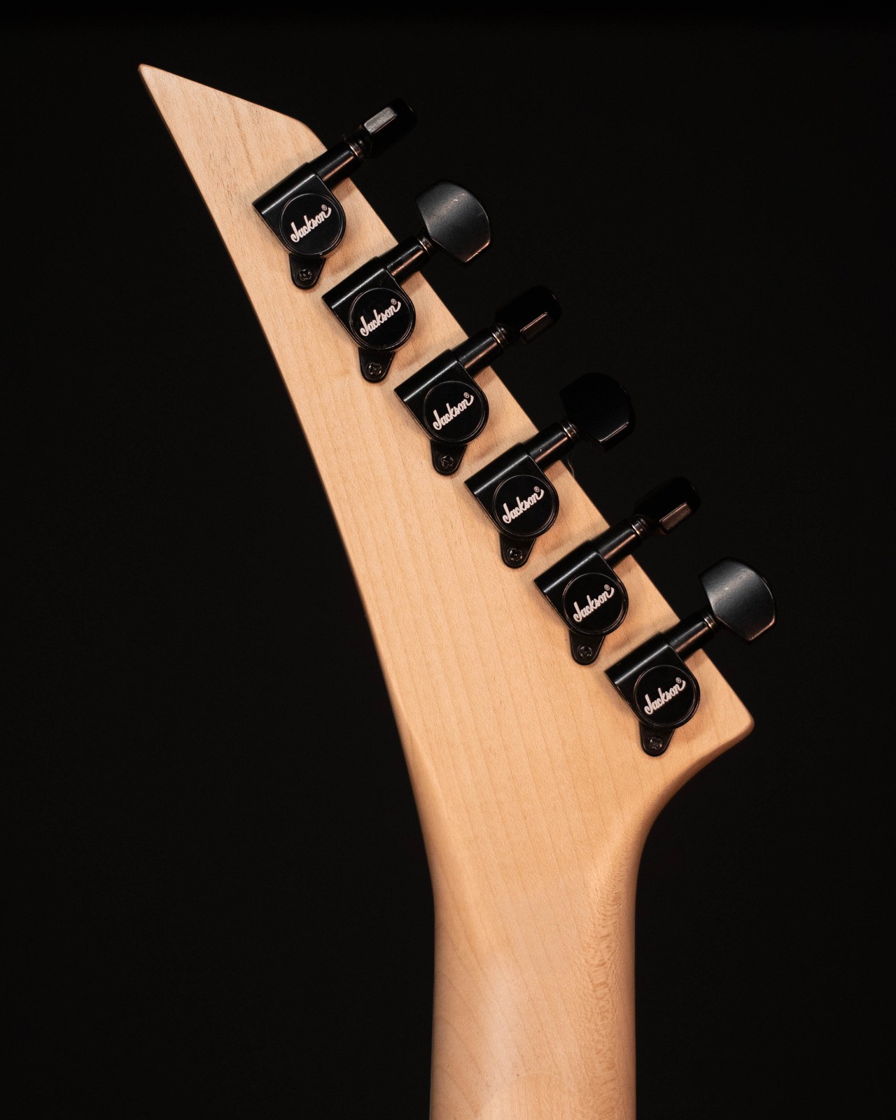 Jackson JS Series Rhoads JS32, Amaranth FB, Ivory