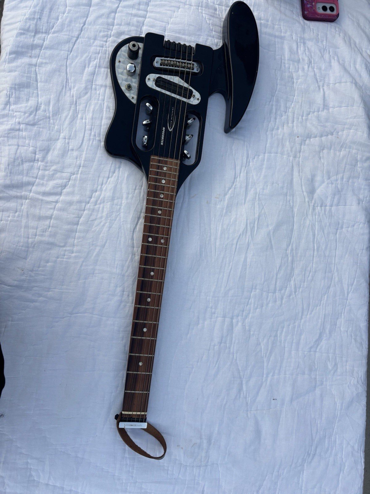 Traveler Speedster Electric Travel Guitar
